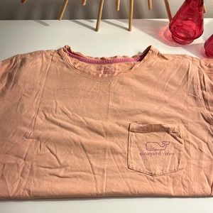 Vineyard vines relaxed fit tee